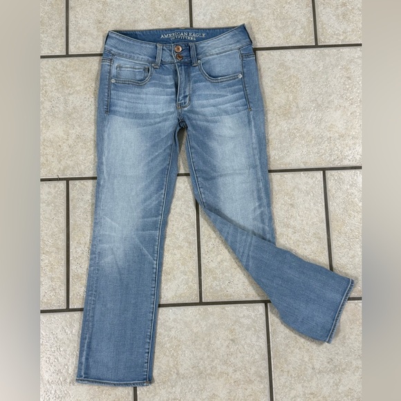 American Eagle Outfitters Light Blue Ankle Jeans, Capris - Picture 1 of 4